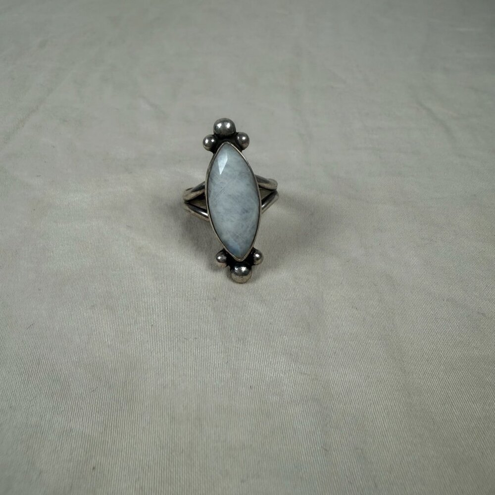 Vintage Sterling Silver Natural Moonstone Ring Split Shank Marquise Cut Size 8